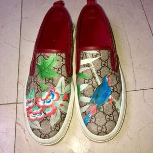 Authentic Gucci sneakers